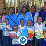 Distribution des livres au groupe scolaire Saint Luc (Ciriri – 28/04/2025)